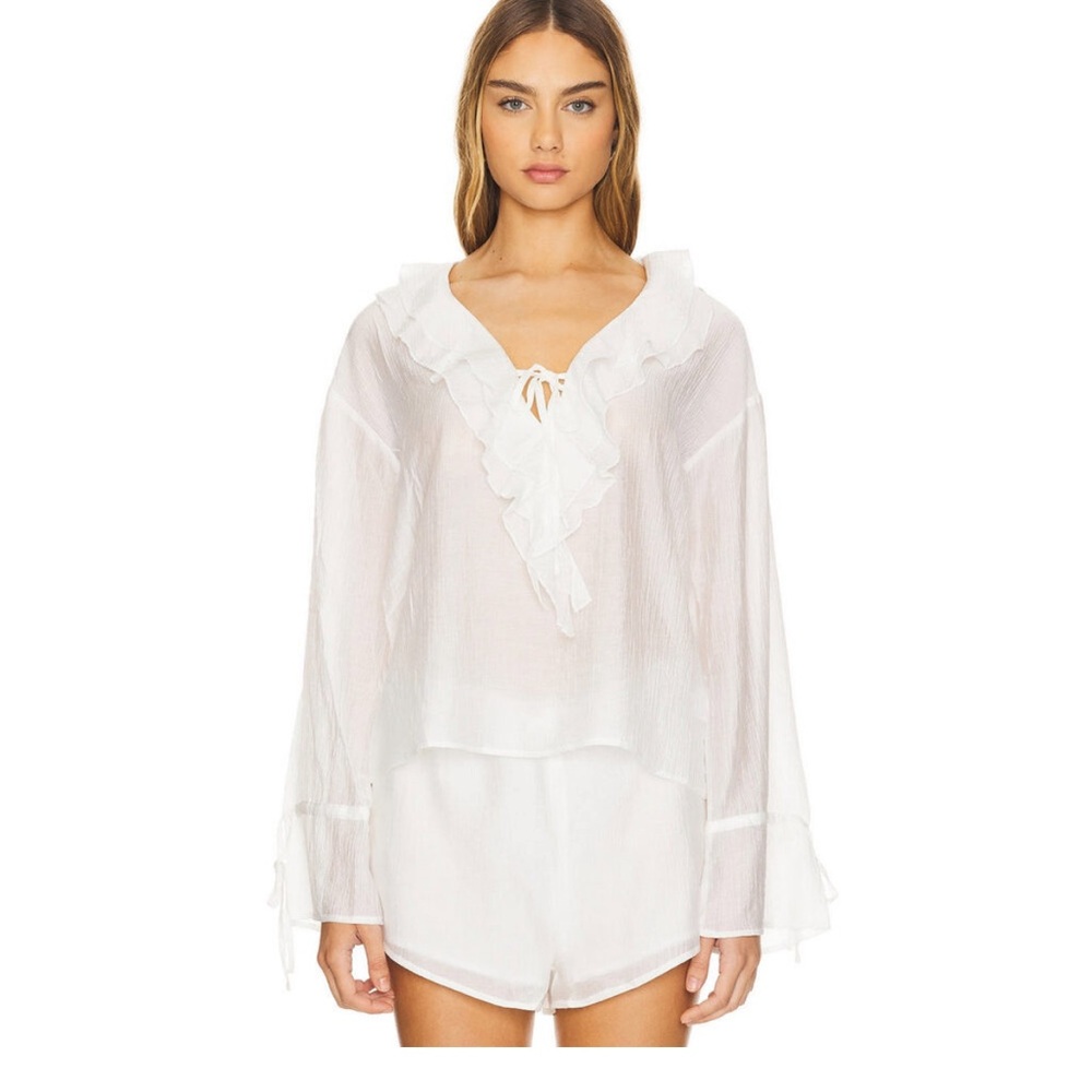 Revolve SNDYS Martinez Top Blouse in Coconut Beige Size Medium Shorts Set
